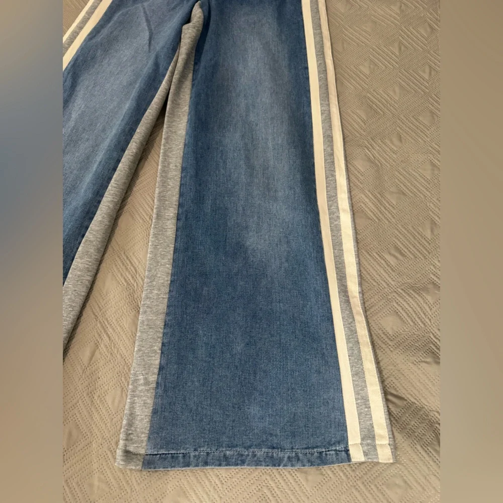 Blue Flare Jeans with White Stripes doble face pants - Picture 10 of 13